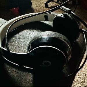 Beats by Dre (wired)